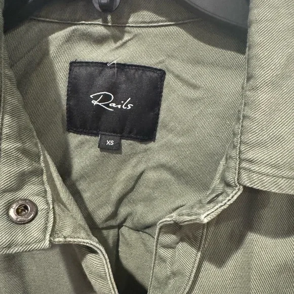 RAILS Marcel Embroidered Floral Button Up Linen Flannel in Sage Size xs - Picture 6 of 8